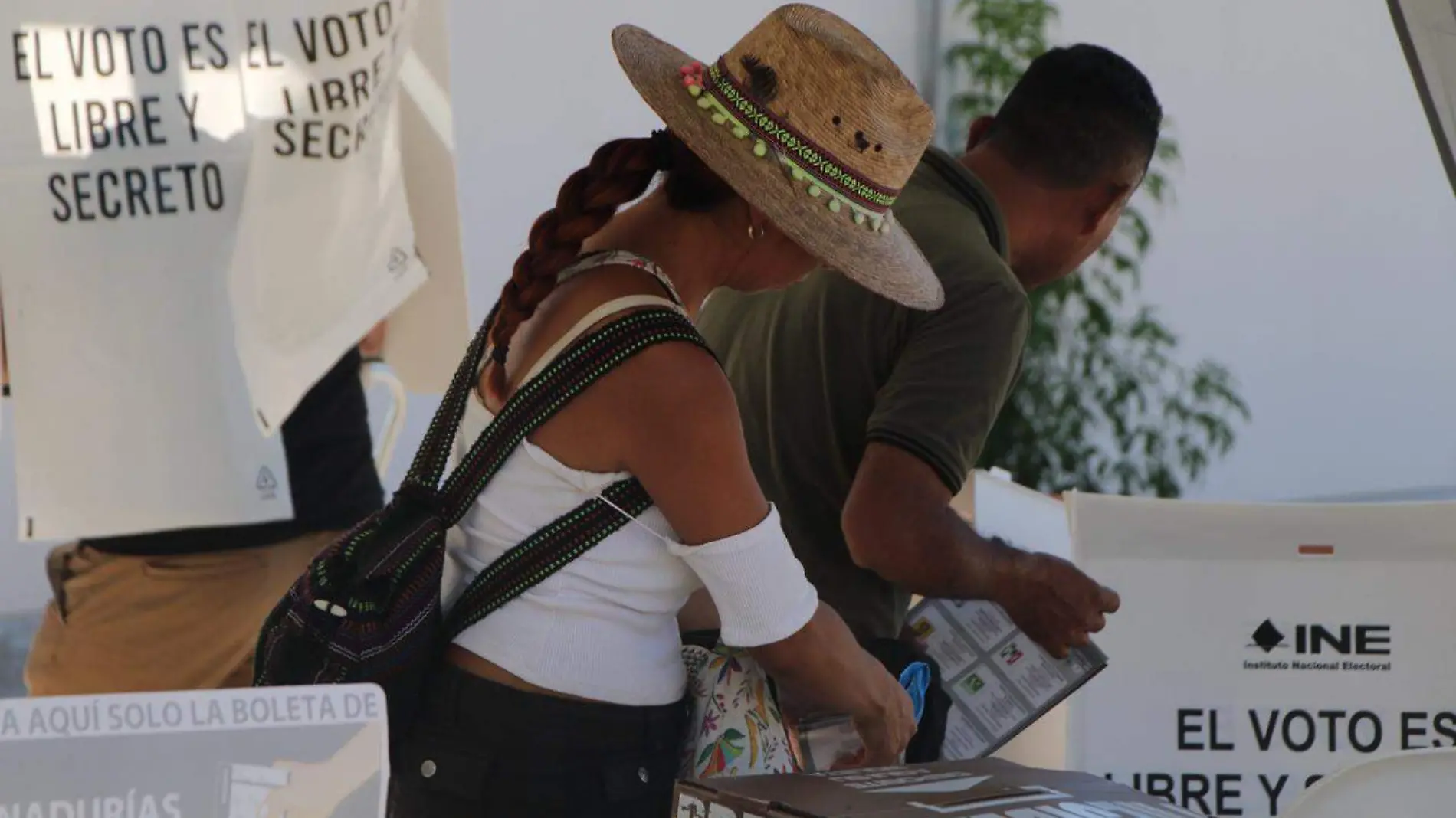 urnas casillas elecciones votos votaciones